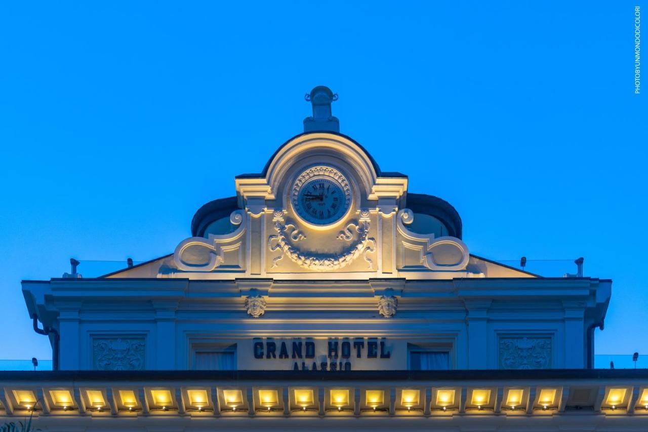 Grand Hotel Alassio Beach & Spa Resort - The Leading Hotels Of The World Exterior foto