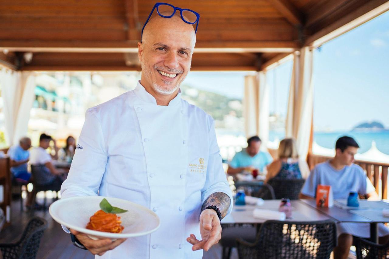 Grand Hotel Alassio Beach & Spa Resort - The Leading Hotels Of The World Exterior foto