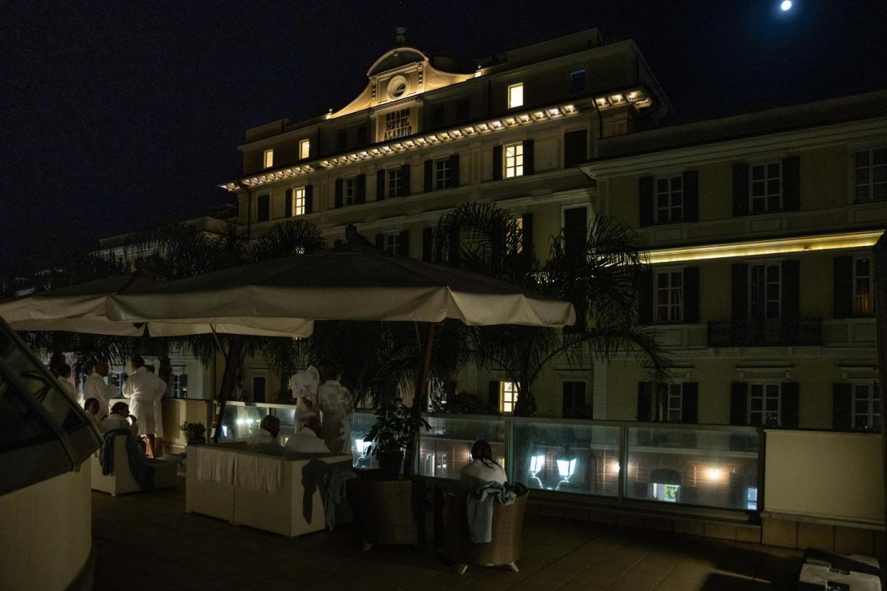 Grand Hotel Alassio Beach & Spa Resort - The Leading Hotels Of The World Exterior foto